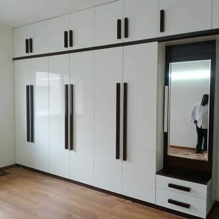 Contemporary Bedroom with Fluted Wood Panelling & Full-Length Dressing Console - Execution #